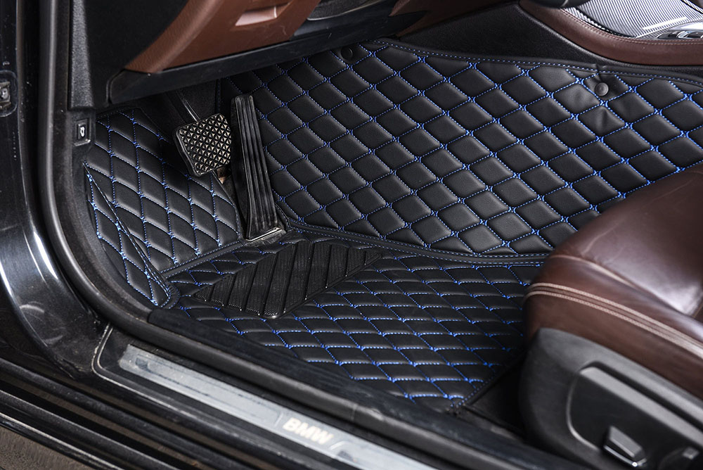 Best Black and Blue Stitching Luxury Leather Diamond Car Mats UK Best Black and Blue Stitching Luxury Leather Diamond Car Mats UK